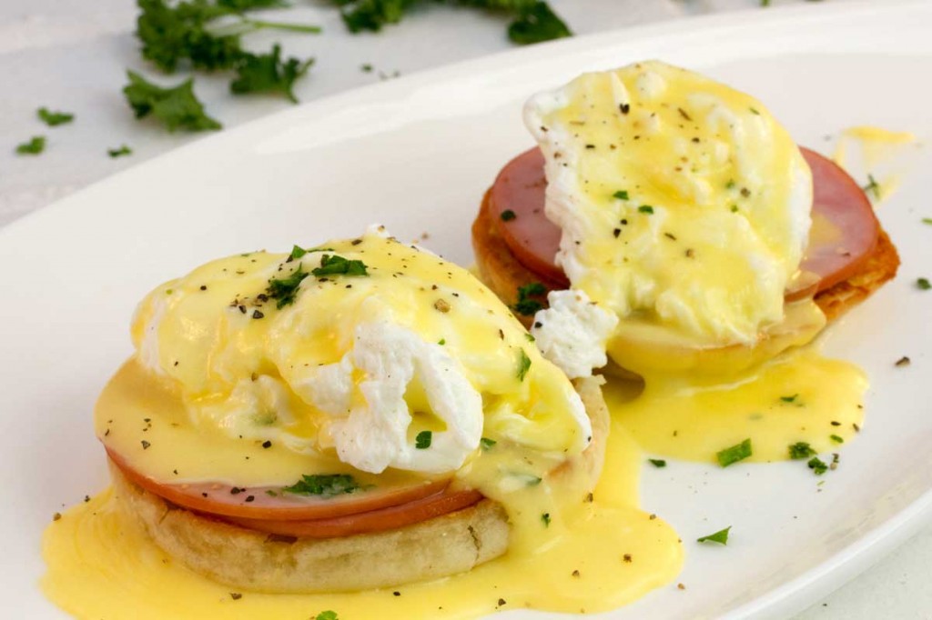 Eggs-Benedict-web